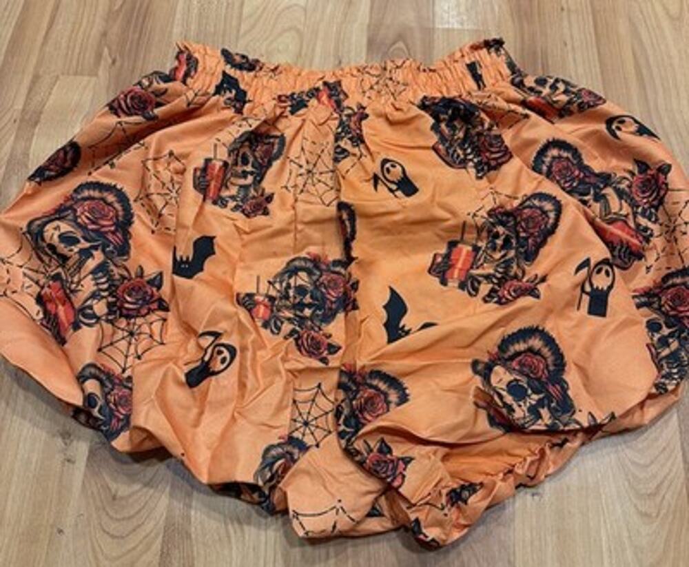 Women’s Halloween Bubble Shorts Orange M
